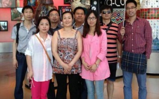 2014JEC美國展 洲創與部分客戶合影留念